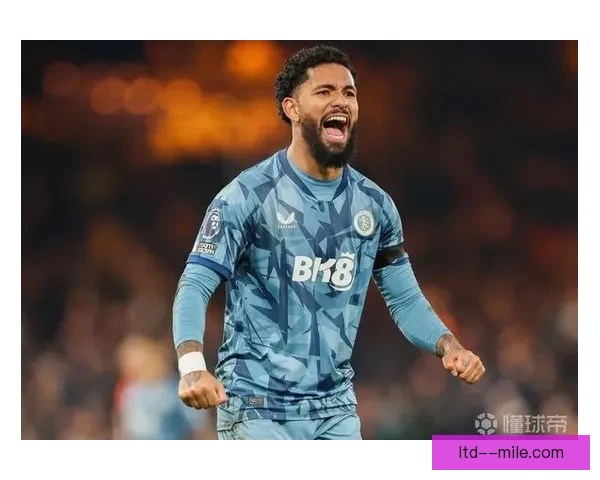 阿斯顿维拉为避免PSR财务扣分将道格拉斯·路易斯出售至尤文图斯